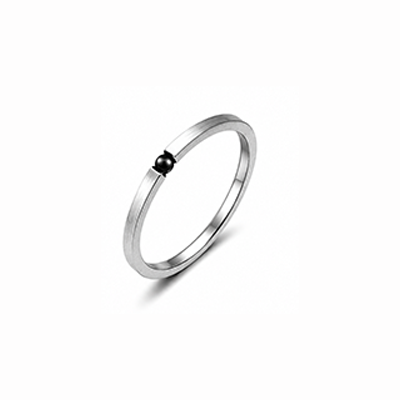 Men Slim Silver Open Ring With Black Round Bead Accent
